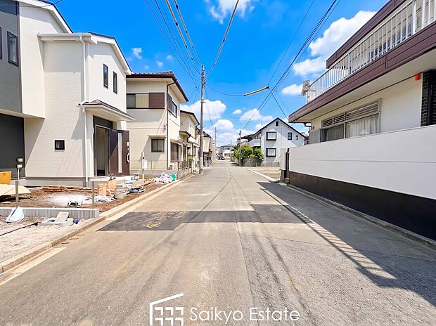 前面道路
