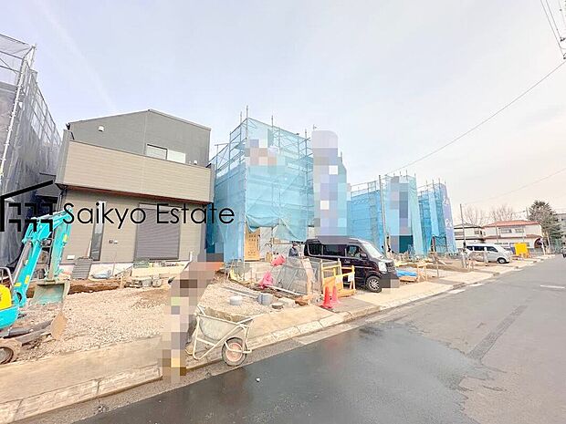 【現地外観】安心の木造住宅用制振ユニット「ミライエ」搭載物件！発砲ウレタン吹付断熱で快適な住まい！安心してお暮らしいただけます。