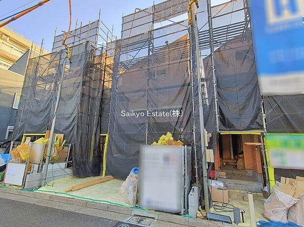 【現地写真】各棟15帖以上の広々LDK！収納付きの居室が3部屋！全室南向き、全室2面採光！陽当り、通風良好です♪