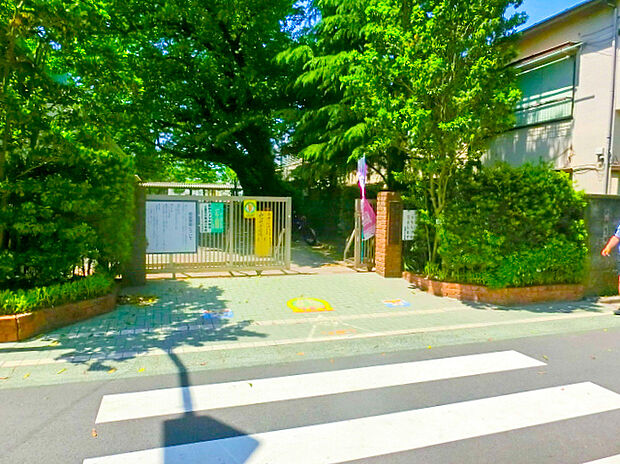 三鷹市立南浦小学校