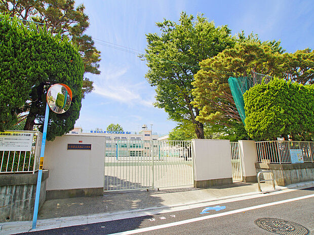 杉並区立久我山小学校