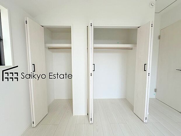 【収納【施工例】】各居室に収納を設けておりますので、衣類の他にもカバンや小物など何でも収納して、居室の全空間を有効活用できます♪