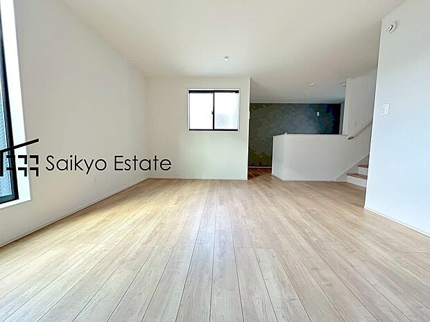 【リビング】家族が集い、楽しい会話と美味しいごはん。何気ない家族団らんの時間が幸せに感じられる、そんな空間になりそうです。
