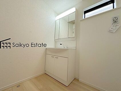 シャワー付き洗面化粧台