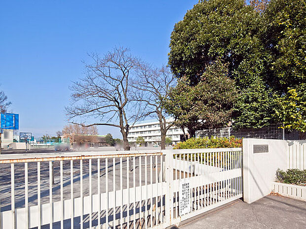 府中市立小柳小学校