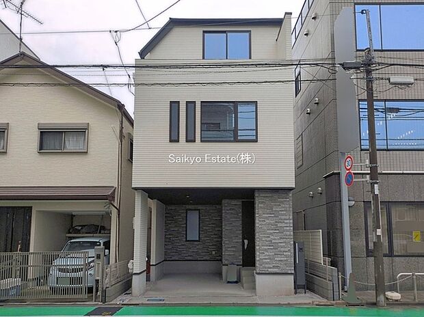 【現地写真】建物面積約40坪の大型規格住宅！限定1棟！ビルトインガレージ付きの大型4LDKタイプ！
