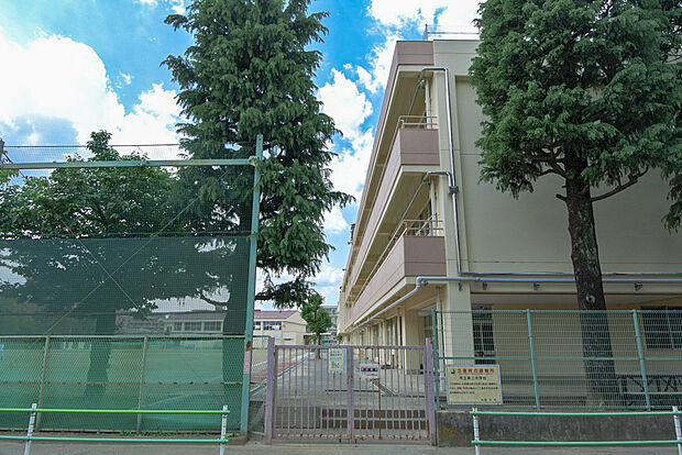 調布市立第三中学校