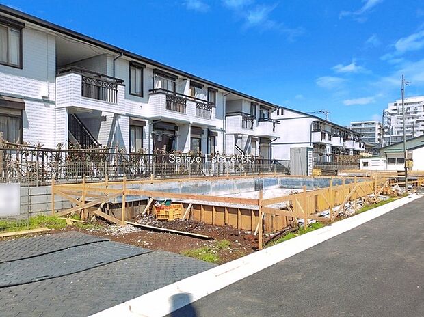 【現地写真(A号棟)】ZEH水準の省エネ住宅!住宅性能評価書取得物件!耐震性に優れ、建物の劣化軽減や構造の安定、ホルムアルデヒド対策が施された確かな品質の住まいです!