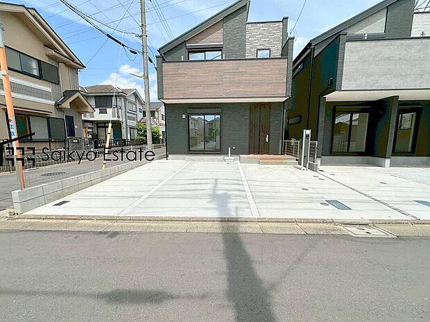 【駐車場】駐車2台可能です！来客時などに便利な他、セカンドカーをお持ちの方、購入をご検討の方は必見です！