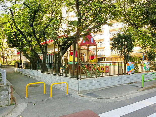 子鹿幼稚園（約600m）