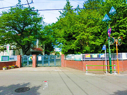 保恵学園幼稚園 約490ｍ(徒歩約7分)