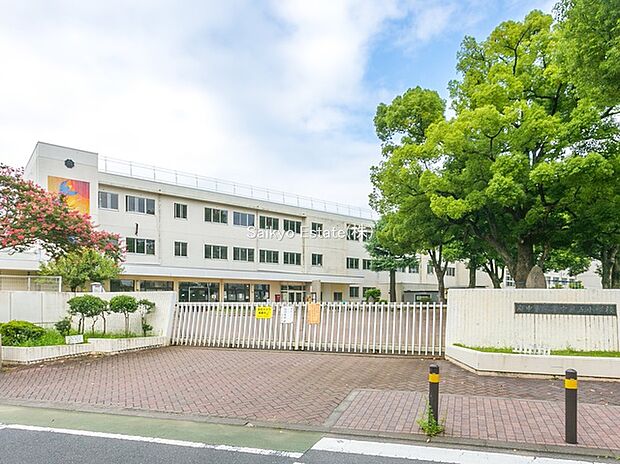 府中市立府中第五小学校（約880m）