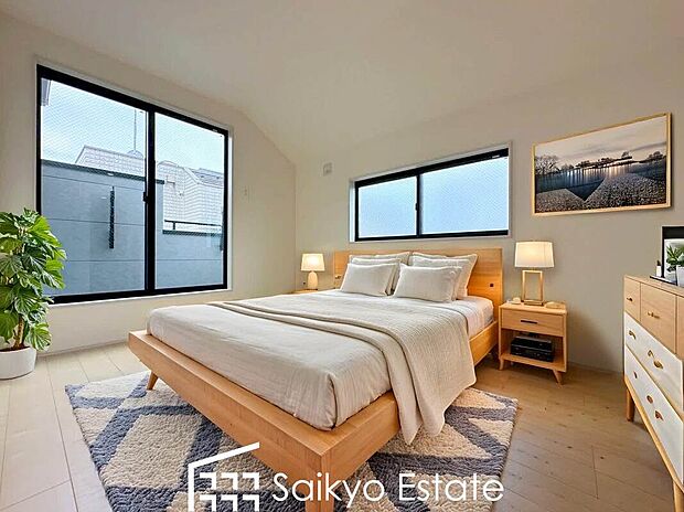 【居室【施工例】】2面採光で明るく風通しも良好です！天気の良い日は是非窓を開けて空気の入れ替えをしてみるのはいかがでしょうか♪