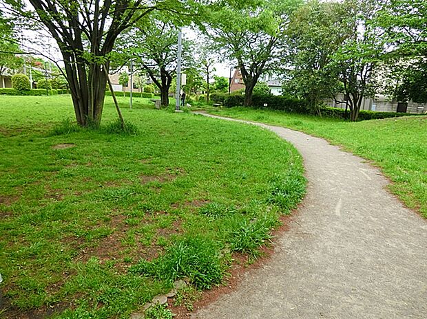 谷戸橋広場