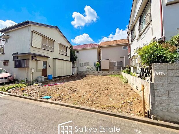 【現地写真】省エネ基準適合住宅！LDKゆとりの14.82帖×4部屋！ロフト付き4LDKタイプの間取りプラン！