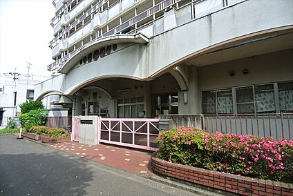 こまどり保育園 約748ｍ(徒歩約10分)