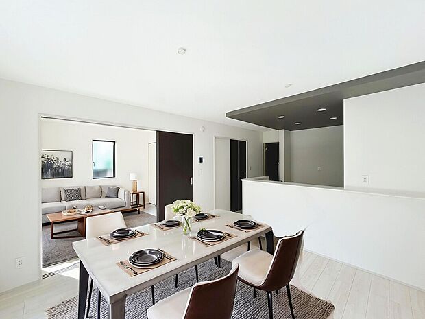 【建物プラン例：LDK】
「設計住宅性能評価書」「建設住宅性能評価書」の取得をしている高仕様なプランでの安心の暮らし。