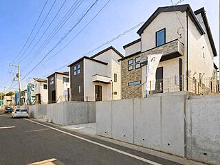【早くも残り9棟】全棟長期優良住宅認定・住宅性能評価書取得の優れた建物～稲城市東長沼～ 外観