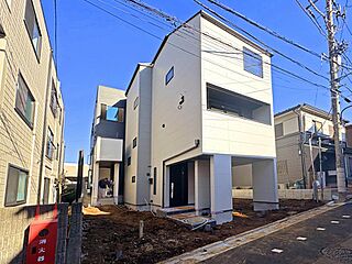 【残り1棟】駅徒歩6分で利用可能な利便性の高い立地。3階建て2SLDK間取りプラン～豊島区西巣鴨2～ 外観