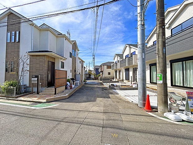 【【前面道路】】「設計住宅性能評価書」「建設住宅性能評価書」の取得を前提とした高仕様な住まいとなっています。