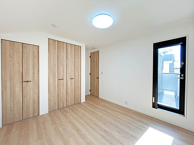 【【Room：3号棟】】京王井の頭線「西永福」駅徒歩10分、「浜田山」駅徒歩11分、京王線「桜上水」駅徒歩18分で利用可能な利便性の高い好立地に佇む邸宅が全5棟で誕生！