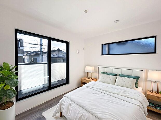 【【施工例：Room】】2面バルコニー、ビルトインガレージなど敷地を最大限に活かした設備構造。敷地内に車を停めておけるので、遠くへのお出掛けもしやすい！