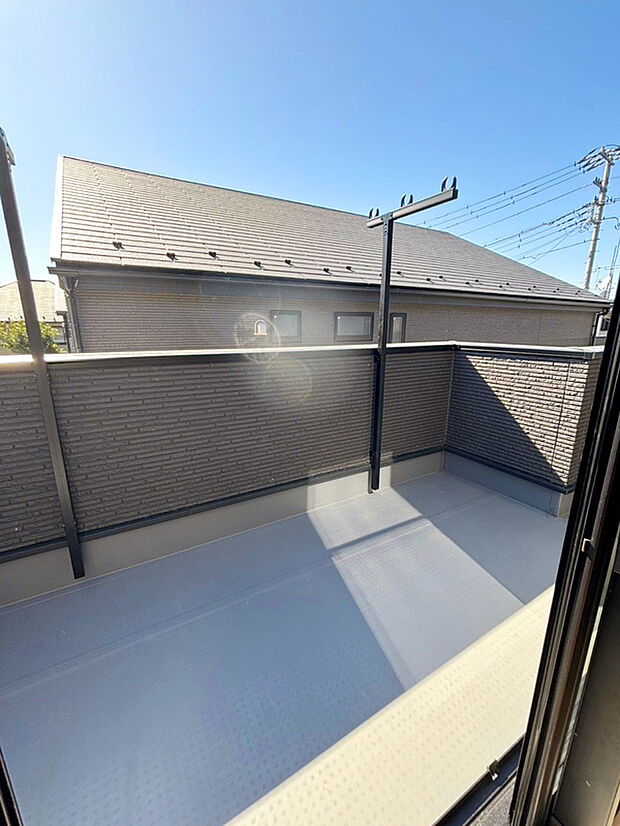 【【Balcony:5号棟】】断熱性・省エネ性能に優れたZEH水準仕様。光熱費の削減など嬉しい効果があります。