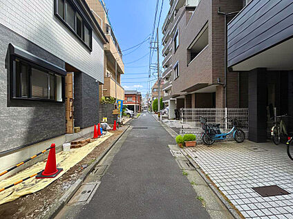 【外観：7月中旬撮影】