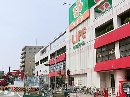 ライフ千川駅前店 600ｍ(徒歩8分)