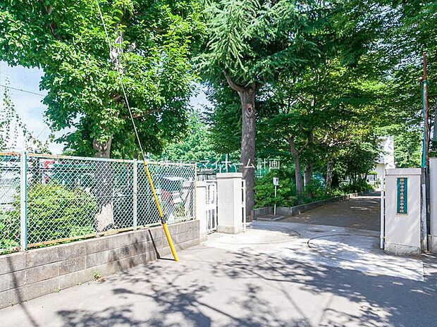 国分寺市立第三中学校（約1,100m）