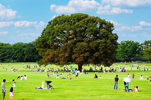 昭和記念公園(約2,800m)