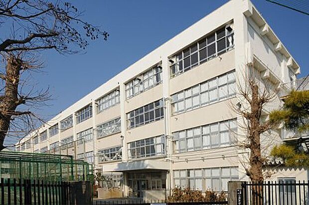 小金井私立第二中学校(約350m)