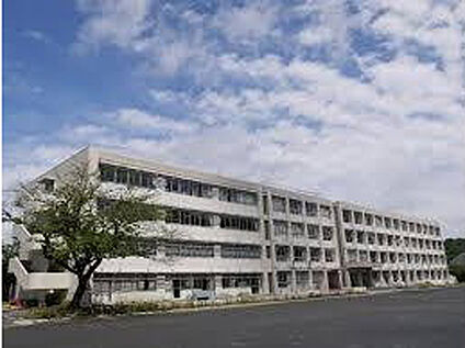 多摩市立東寺方小学校 1200m