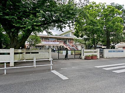小平市立小平第十一小学校 1210ｍ