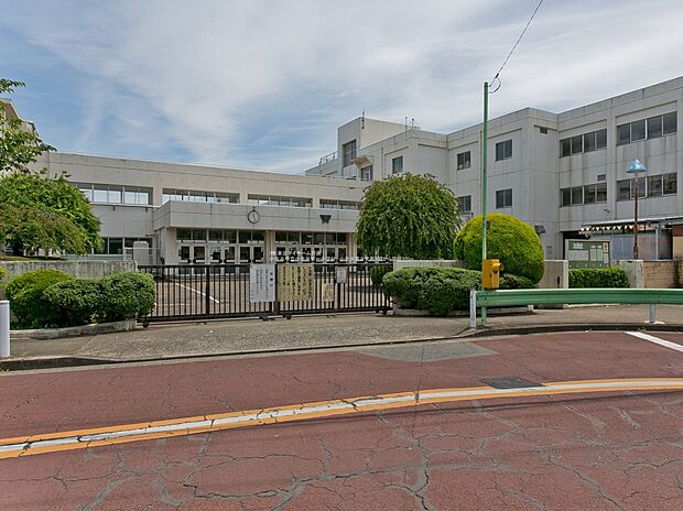 小金井市立小金井第一中学校(約1,000m)