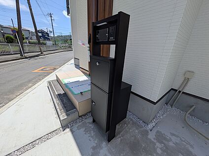 宅配ボックス