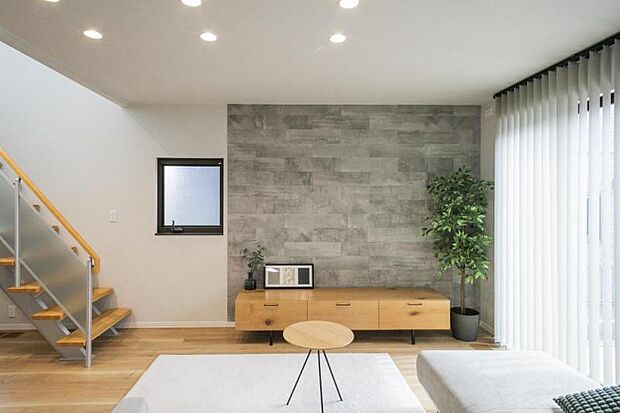 リビング【2号地】(2025年7月撮影)