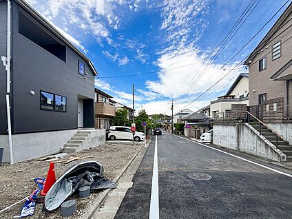 前面道路含む現地写真