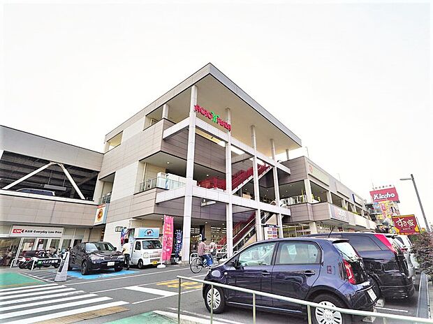 アクロスプラザ東神奈川（約470m）