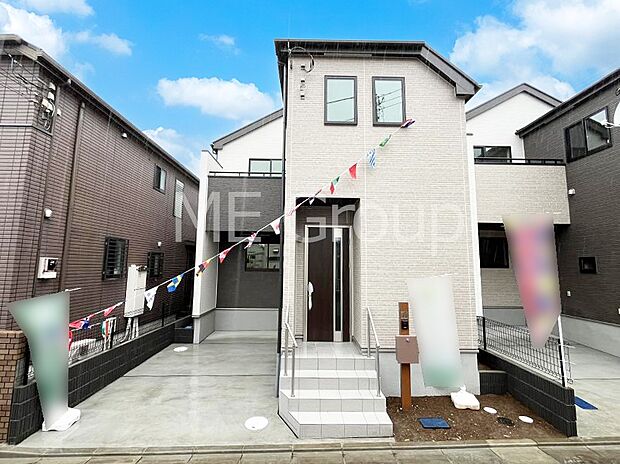 たっぷりの陽光と心地よい風が舞い込む住まい