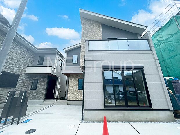 たっぷりの陽光と心地よい風が舞い込む住まい