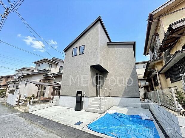 暮らしやすさと居心地の良さにこだわったシンプルで飽きのこないデザイン !