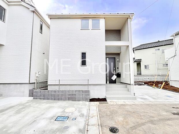 たっぷりの陽光と心地よい風が舞い込む住まい