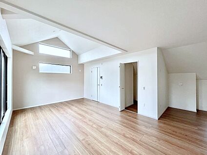 リビングダイニング