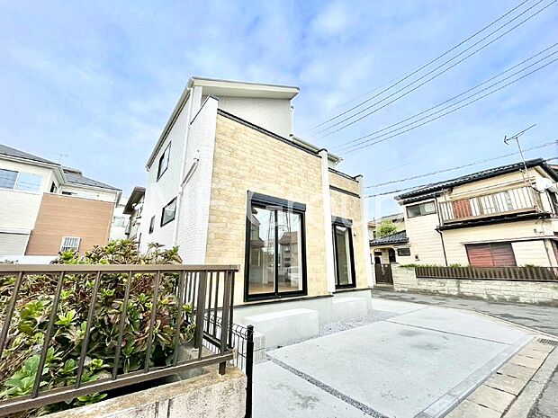 【現地外観写真】早く帰りたくなるマイホーム