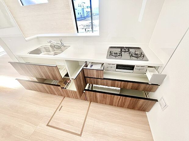 【スライド収納】使いやすさを優先したスライド式収納タイプ!