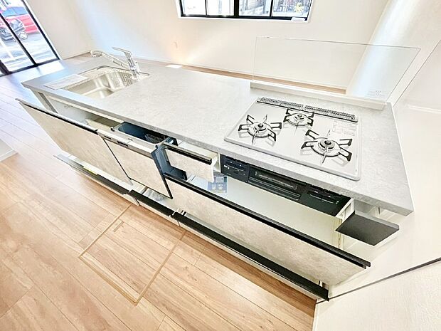 【スライド収納】使いやすさを優先したスライド式収納タイプ!