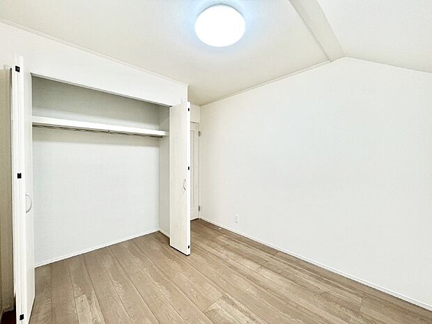 【子供部屋】子供部屋にもおすすめな収納スペースたっぷりの居室