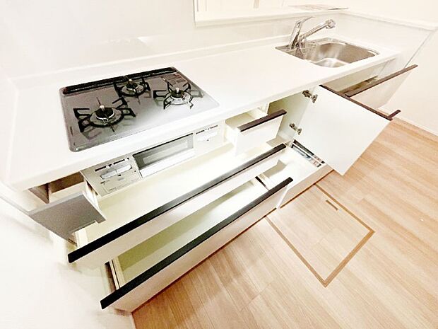 【スライド収納】使いやすさを優先したスライド式収納タイプ!