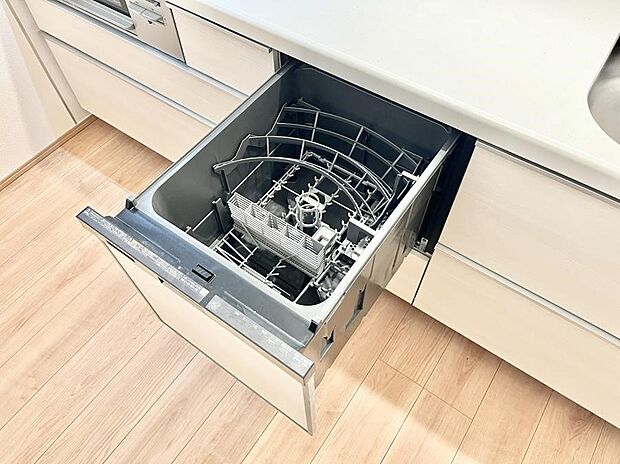 【食洗機】面倒なお片づけは食洗機にお任せ!家事の負担が減って、時間にも気持ちにもゆとりができます。